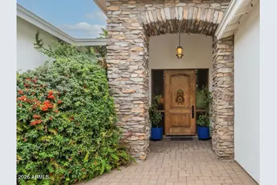 5130 N 32nd Place, Phoenix, AZ 85018 - Photo 4