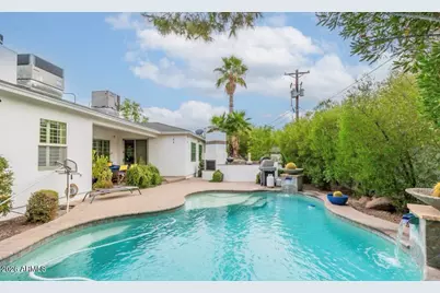 5130 N 32nd Place, Phoenix, AZ 85018 - Photo 12