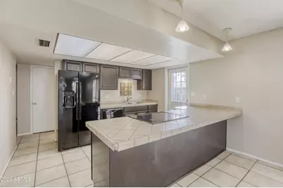 921 E Campus Drive, Tempe, AZ 85282 - Photo 18