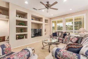 18658 N Paloma Ct, Surprise, AZ 85387 - Photo 6