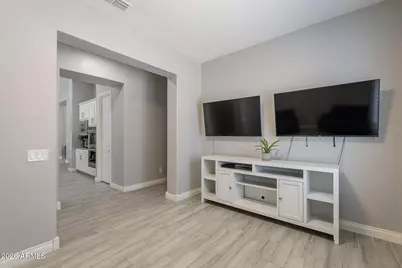 9345 W Robin Lane, Peoria, AZ 85383 - Photo 16