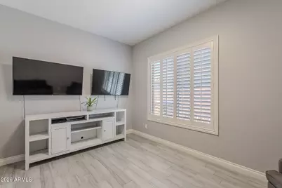 9345 W Robin Lane, Peoria, AZ 85383 - Photo 18