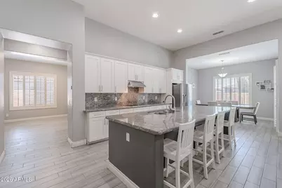 9345 W Robin Lane, Peoria, AZ 85383 - Photo 8