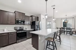 18638 W Carlota Ln, Surprise, AZ 85387 - Photo 10