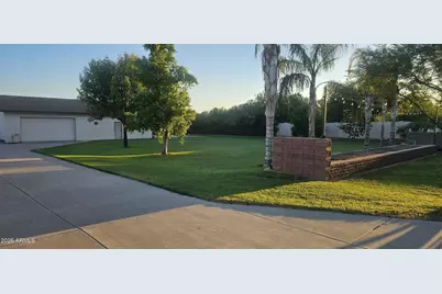 5320 W Tierra Buena Lane, Glendale, AZ 85306 - Photo 8