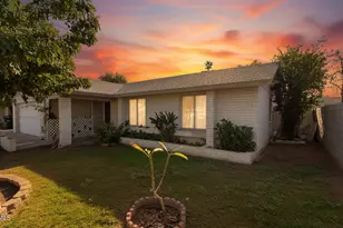 3951 W Aster Dr, Phoenix, AZ 85029 - Photo 2