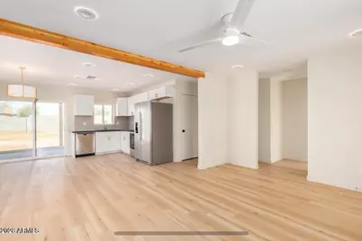 902 E Fairmount Avenue, Phoenix, AZ 85014 - Photo 2