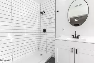 902 E Fairmount Ave, Phoenix, AZ 85014 - Photo 4