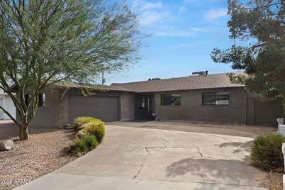 8731 E Starlight Way, Scottsdale, AZ 85250 - Photo 2