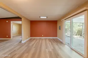 1507 E Helena Dr, Phoenix, AZ 85022 - Photo 10