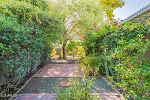 1507 E Helena Dr, Phoenix, AZ 85022 - Photo 24