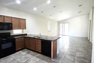 3931 E Narrowleaf Dr, Gilbert, AZ 85298 - Photo 2