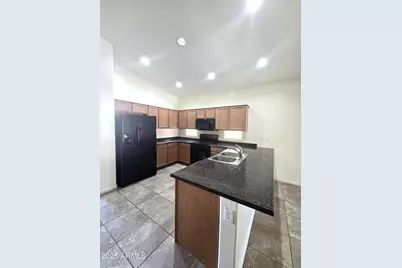 3931 E Narrowleaf Drive, Gilbert, AZ 85298 - Photo 2