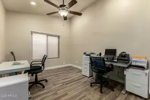 9251 W Oraibi Dr, Peoria, AZ 85382 - Photo 24