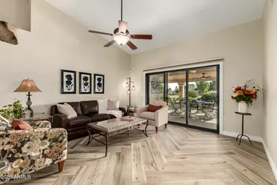 9251 W Oraibi Drive, Peoria, AZ 85382 - Photo 8