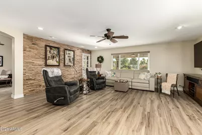 9251 W Oraibi Drive, Peoria, AZ 85382 - Photo 16