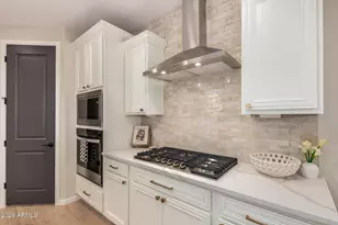 32064 N 136th Ave, Peoria, AZ 85383 - Photo 2