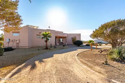 25617 W Quails Nest Lane, Wittmann, AZ 85361 - Photo 12