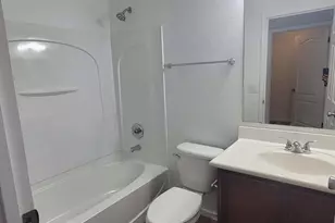 2367 E Huntington Dr, Phoenix, AZ 85040 - Photo 14