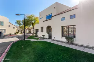 5665 W Galveston St, Chandler, AZ 85226 - Photo 2