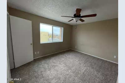 10411 N 11th Avenue #2, Phoenix, AZ 85021 - Photo 8