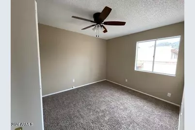 10411 N 11th Avenue #Apt 2, Phoenix, AZ 85021 - Photo 4