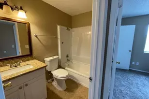 10411 N 11th Ave, Phoenix, AZ 85021 - Photo 6