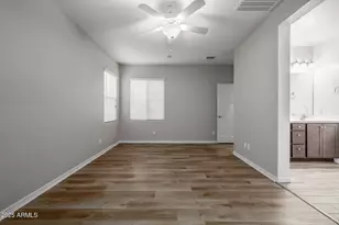 740 N Blackbird Dr, Gilbert, AZ 85234 - Photo 16