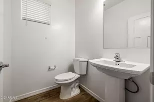 740 N Blackbird Dr, Gilbert, AZ 85234 - Photo 12