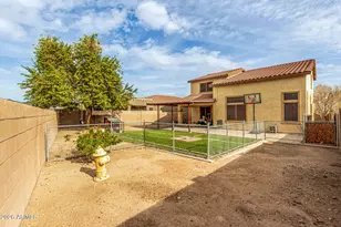 1828 S 238th Ln, Buckeye, AZ 85326 - Photo 20