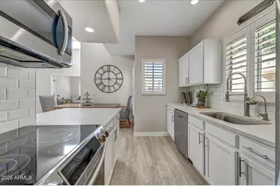 11333 N 92nd Street #1123, Scottsdale, AZ 85260 - Photo 6