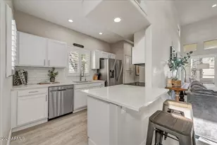 11333 N 92nd St, Scottsdale, AZ 85260 - Photo 4