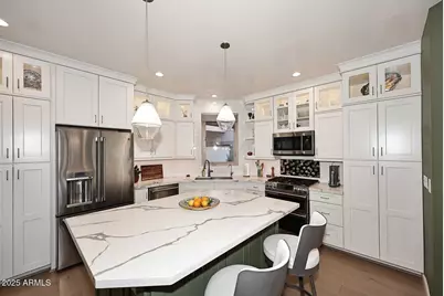 15221 N Clubgate Drive #1058, Scottsdale, AZ 85254 - Photo 10