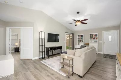 590 E Kyle Drive, Gilbert, AZ 85296 - Photo 4