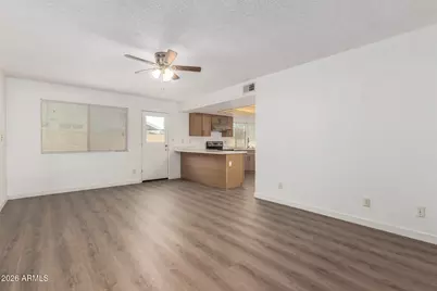 5055 W Vogel Avenue, Glendale, AZ 85302 - Photo 8