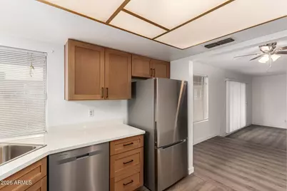 5055 W Vogel Avenue, Glendale, AZ 85302 - Photo 14