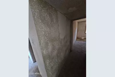 2012 N 24th Place, Phoenix, AZ 85008 - Photo 22