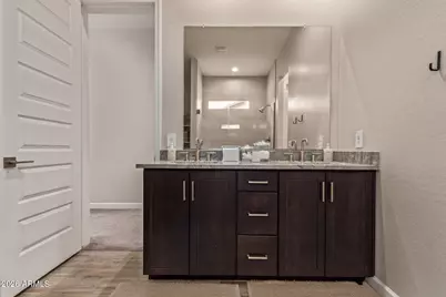 10203 W Lone Cactus Drive, Peoria, AZ 85382 - Photo 18