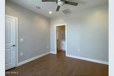 3215 E Flower St Street #11, Phoenix, AZ 85018 - Photo 50
