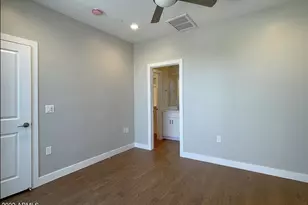 3215 E Flower St St, Phoenix, AZ 85018 - Photo 50