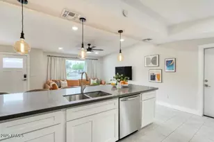 7504 E 1st St, Scottsdale, AZ 85251 - Photo 10