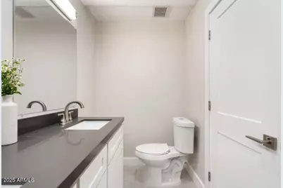 7504 E 1st Street, Scottsdale, AZ 85251 - Photo 14