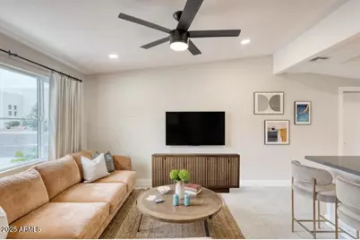 7504 E 1st Street, Scottsdale, AZ 85251 - Photo 4