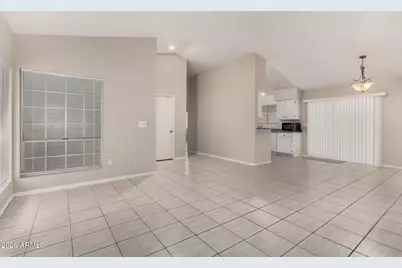 8802 W Townley Avenue W, Peoria, AZ 85345 - Photo 8