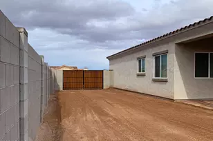 8741 W Altos Dr, Arizona City, AZ 85123 - Photo 10