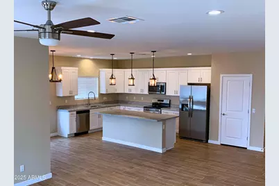 8741 W Altos Drive, Arizona City, AZ 85123 - Photo 2