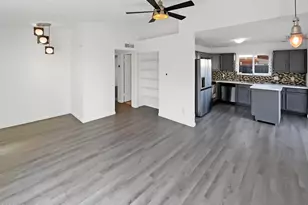 908 E Wahalla Ln, Phoenix, AZ 85024 - Photo 12