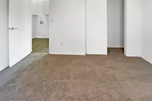 908 E Wahalla Ln, Phoenix, AZ 85024 - Photo 16