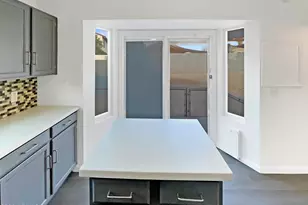 908 E Wahalla Ln, Phoenix, AZ 85024 - Photo 12