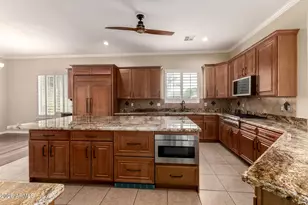 949 E Benrich Dr, Gilbert, AZ 85295 - Photo 14